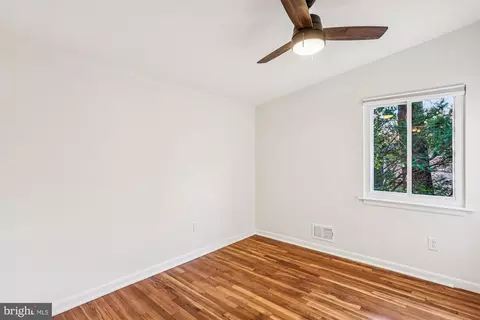Bedroom - 420 Lamberton Dr, Silver Spring, MD 20902 photo 6 of 7