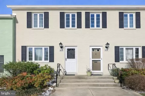 9838 Hollow Glen Pl #2544, Silver Spring, MD 20910