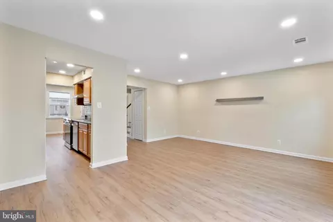 Entry Way - 17425 Hughes Rd, Poolesville, MD 20837 photo 1 of 3