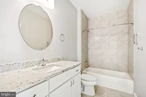 Bath - 8012 Grove St, Silver Spring, MD 20910 photo 3 of 4