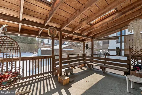 2208 Kimball Pl, Silver Spring, MD 20910 photo 3