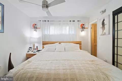 Bedroom - 10832 Margate Rd, Silver Spring, MD 20901 photo 3 of 8