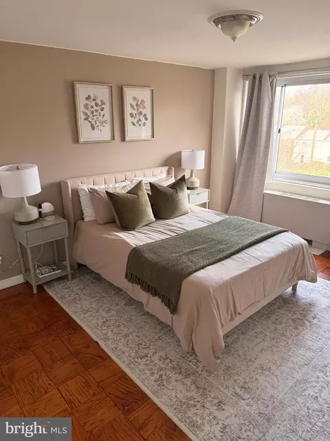 Bedroom - 1900 Lyttonsville Rd #717, Silver Spring, MD 20910 photo 2 of 2
