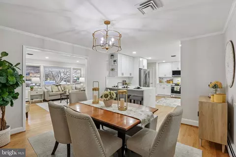Dining - 216 Paula Lynn Dr, Silver Spring, MD 20904 photo 2 of 2