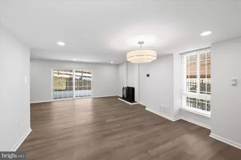 Living - 9226 Three Oaks Dr, Silver Spring, MD 20901 photo 8 of 11