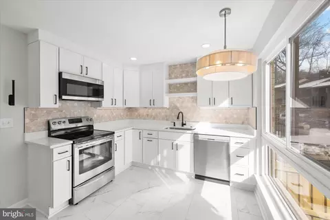 Kitchen - 9226 Three Oaks Dr, Silver Spring, MD 20901 photo 2 of 6