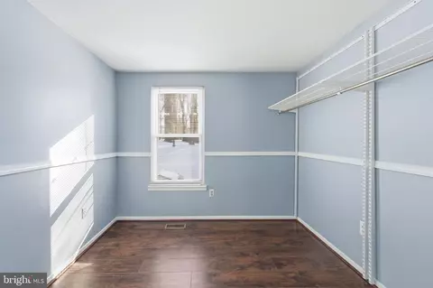 Bedroom - 14629 Sandy Ridge Rd, Silver Spring, MD 20905 photo 4 of 4