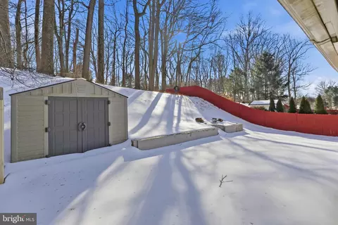 Exterior - 14629 Sandy Ridge Rd, Silver Spring, MD 20905 photo 4 of 9