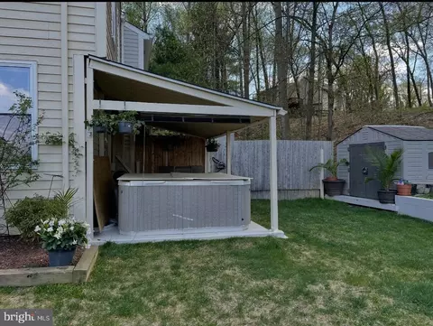 Exterior - 14629 Sandy Ridge Rd, Silver Spring, MD 20905 photo 5 of 9