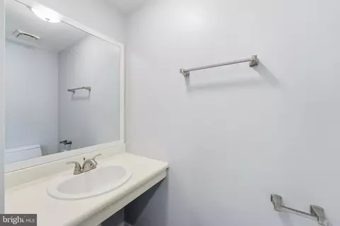 Bath - 14629 Sandy Ridge Rd, Silver Spring, MD 20905 photo 1 of 3