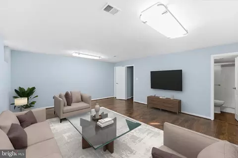 Living - 14629 Sandy Ridge Rd, Silver Spring, MD 20905 photo 10 of 11
