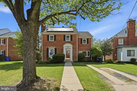 Exterior - 9604 Garwood St, Silver Spring, MD 20901 photo 10 of 12