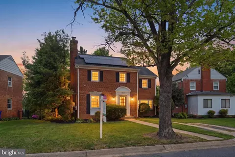 Exterior - 9604 Garwood St, Silver Spring, MD 20901 photo 7 of 12
