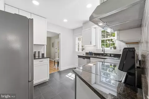 Kitchen - 9604 Garwood St, Silver Spring, MD 20901 photo 4 of 4