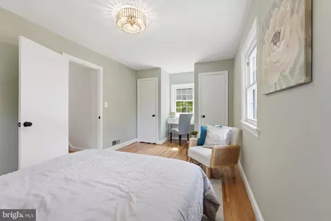Bedroom - 9604 Garwood St, Silver Spring, MD 20901 photo 3 of 12