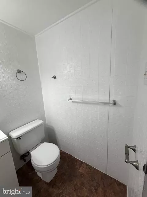 11514 Bucknell Dr #102, Silver Spring, MD 20902 photo 20