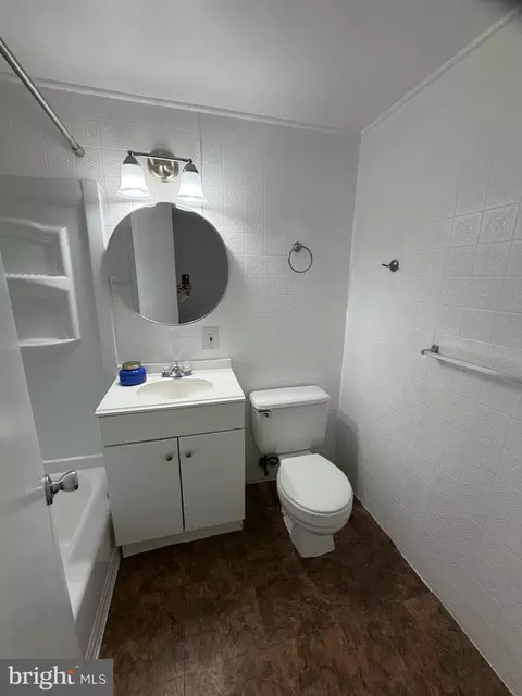 11514 Bucknell Dr #102, Silver Spring, MD 20902 photo 18