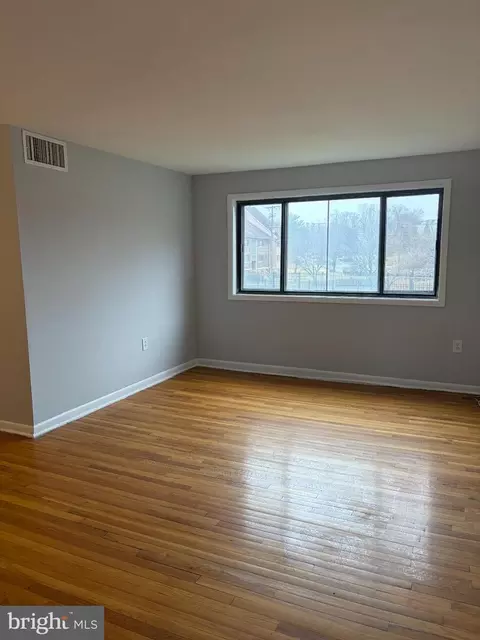 11514 Bucknell Dr #102, Silver Spring, MD 20902 photo 6