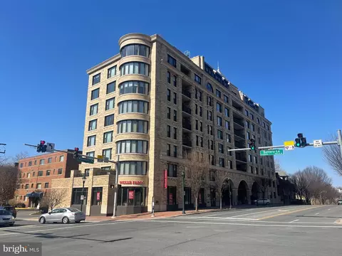 8302 Woodmont Ave #203, Bethesda, MD 20814