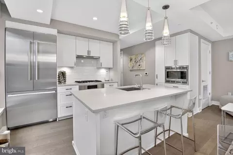 8302 Woodmont Ave #203, Bethesda, MD 20814