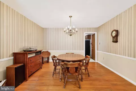 Dining - 2204 Badian Dr, Silver Spring, MD 20904 photo 1 of 2