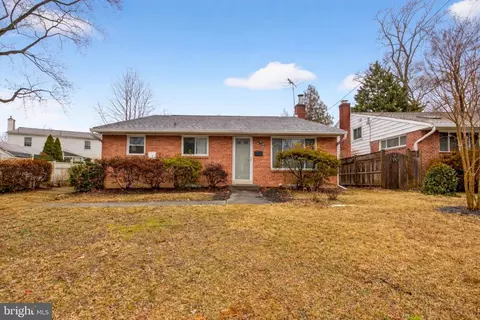 10104 Kinross Ave, Silver Spring, MD 20901