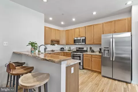 Kitchen - 4916 Tothill Dr, Olney, MD 20832 photo 3 of 4