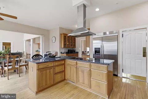 Kitchen - 15611 Riding Stable Rd, Laurel, MD 20707 photo 6 of 7