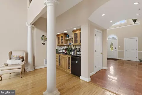 Entry Way - 15611 Riding Stable Rd, Laurel, MD 20707 photo 8 of 12