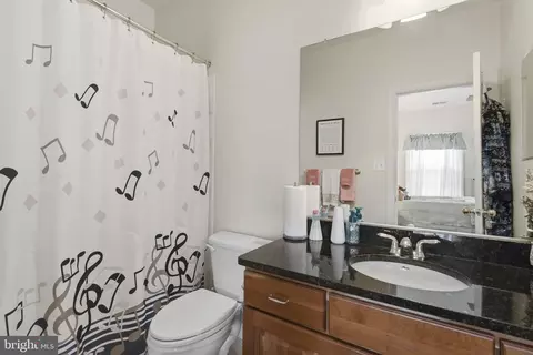 Bath - 15611 Riding Stable Rd, Laurel, MD 20707 photo 5 of 8