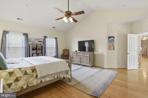 Bedroom - 15611 Riding Stable Rd, Laurel, MD 20707 photo 4 of 13