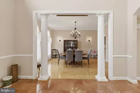 Entry Way - 15611 Riding Stable Rd, Laurel, MD 20707 photo 6 of 12