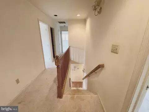 Entry Way - 12420 Feldon St, Silver Spring, MD 20906 photo 4 of 6