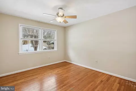 Bedroom - 513 Beaumont Rd, Silver Spring, MD 20904 photo 3 of 3