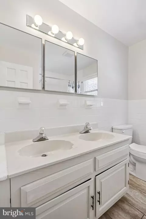 Bath - 513 Beaumont Rd, Silver Spring, MD 20904 photo 3 of 5
