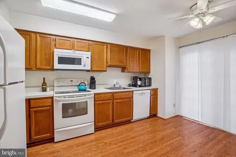 Kitchen - 13115 Musicmaster Dr #90, Silver Spring, MD 20904 photo 1 of 2