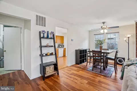 Dining - 13115 Musicmaster Dr #90, Silver Spring, MD 20904 photo 3 of 5