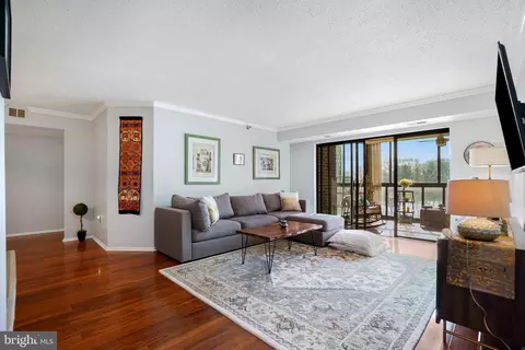 15100 Interlachen Dr #4-407, Silver Spring, MD 20906