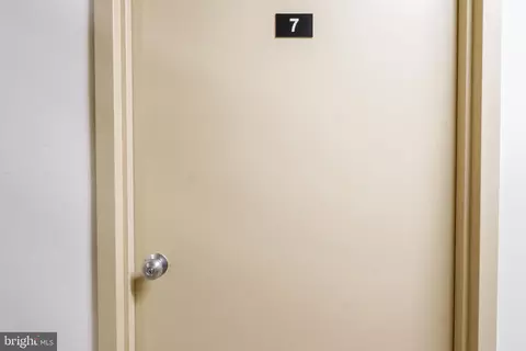 15100 Interlachen Dr #4-407, Silver Spring, MD 20906 photo 25