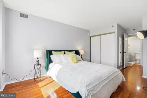 15100 Interlachen Dr #4-407, Silver Spring, MD 20906 photo 20