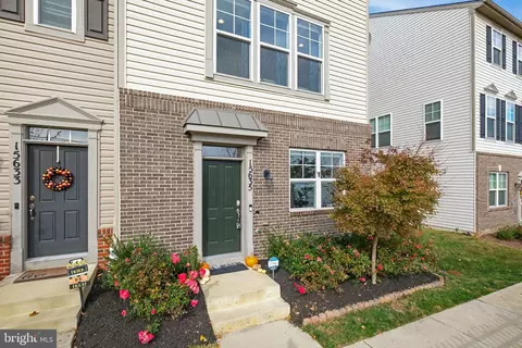 Exterior - 15635 Trolley Ln, Silver Spring, MD 20906 photo 3 of 8