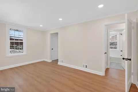 Bedroom - 8 Melbourne Ave, Silver Spring, MD 20901 photo 1 of 4