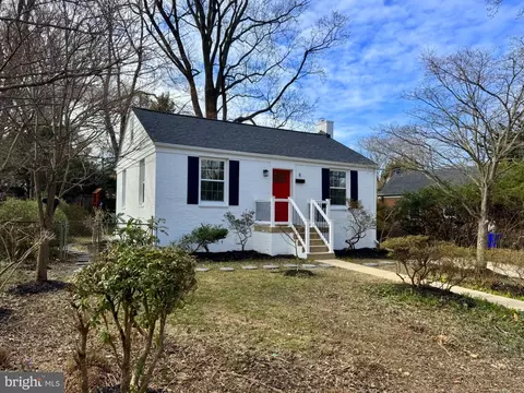 Exterior - 8 Melbourne Ave, Silver Spring, MD 20901 photo 2 of 3