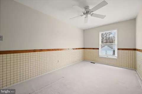 Bedroom - 1514 Featherwood St, Silver Spring, MD 20904 photo 6 of 12