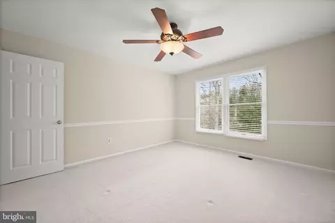 Bedroom - 1514 Featherwood St, Silver Spring, MD 20904 photo 11 of 12