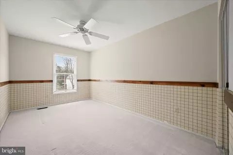 Bedroom - 1514 Featherwood St, Silver Spring, MD 20904 photo 5 of 12