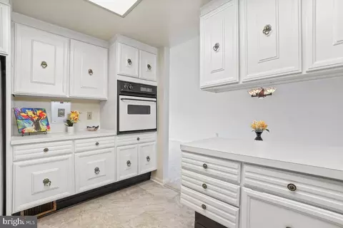 Kitchen - 3350 Gleneagles Dr #70-2B, Silver Spring, MD 20906 photo 2 of 3