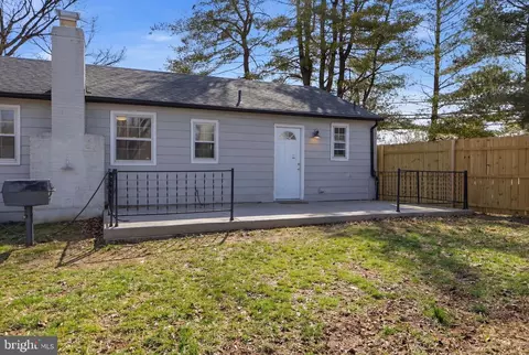 Exterior - 1600 Rainbow Dr, Silver Spring, MD 20905 photo 4 of 7