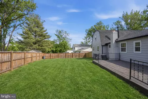 Exterior - 1600 Rainbow Dr, Silver Spring, MD 20905 photo 6 of 7