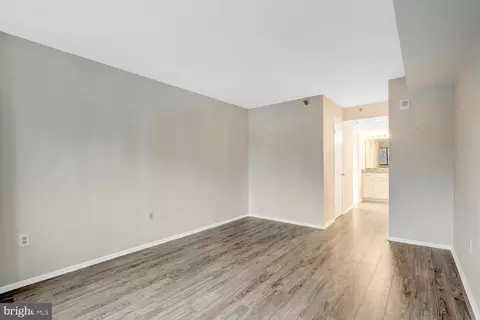 Living - 15115 Interlachen Dr #3-425, Silver Spring, MD 20906 photo 7 of 7